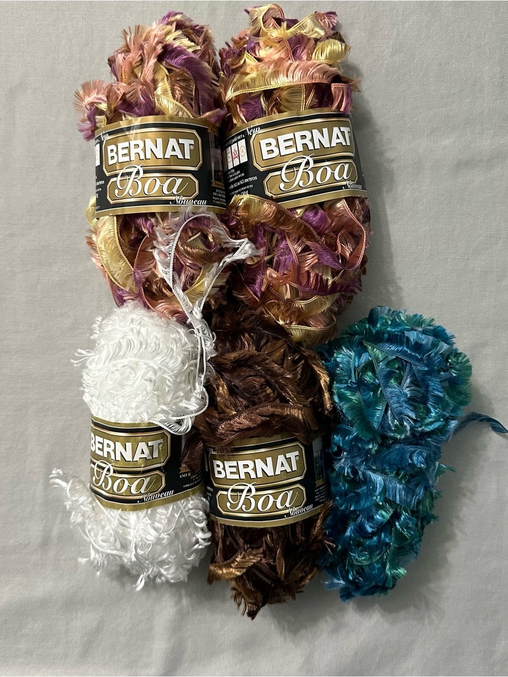 Bernat Boa Yarn Lot of 5 Skeins Emu Hawk Dove Blue Eyelash Fringe Feather Knit